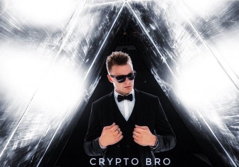 Crypto Bro