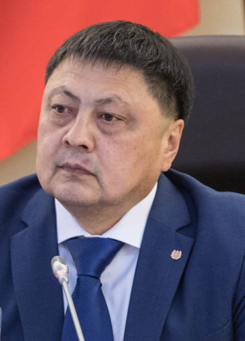 Спикер Акатаев