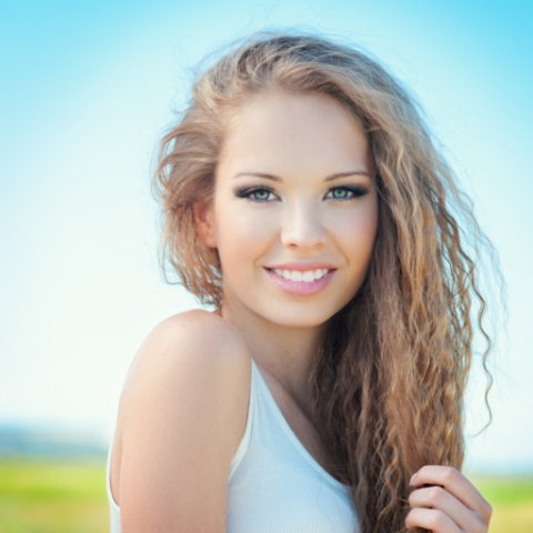 Елена - чат бот знакомств