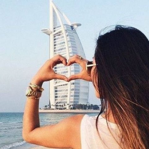 Девушки в Дубае (ОАЭ)