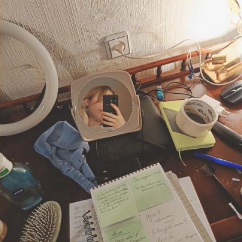Любительница ночного кофе ☕